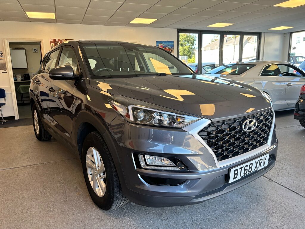 Hyundai Tucson 1.6 Gdi S Connect Suv Euro 6 S Grey