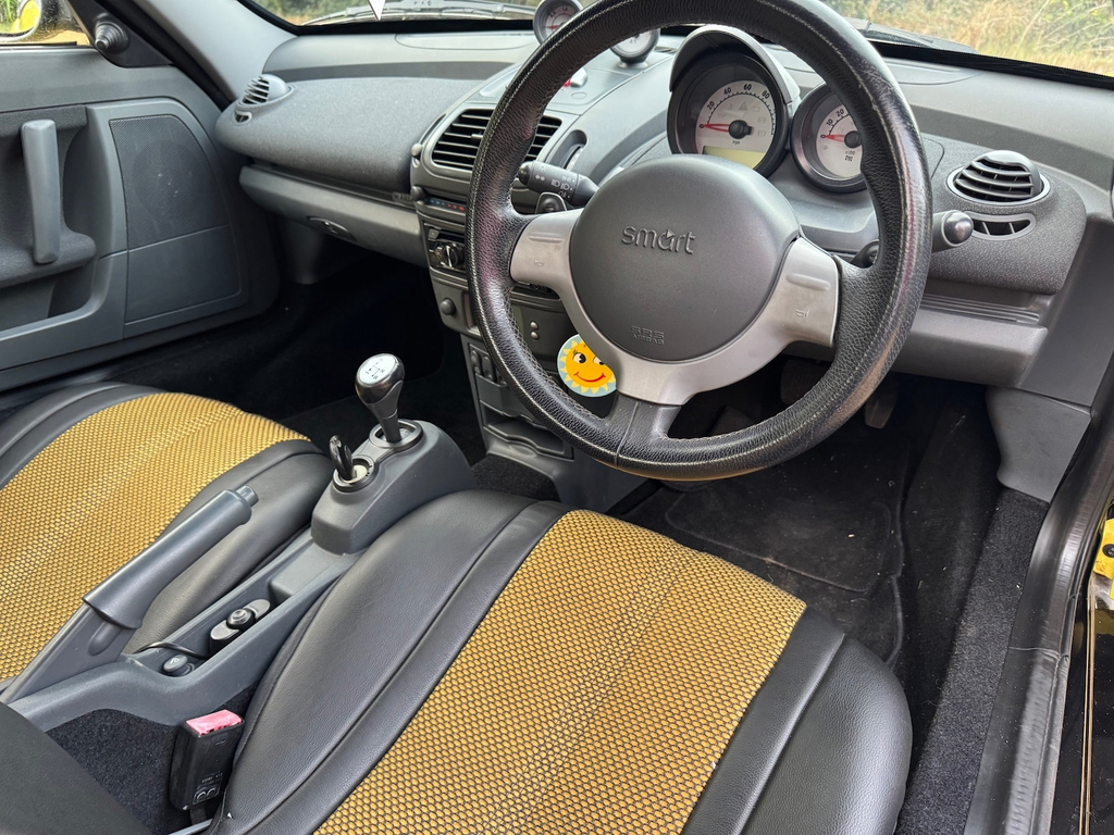 Smart Roadster 0.7 Brabus Black #12