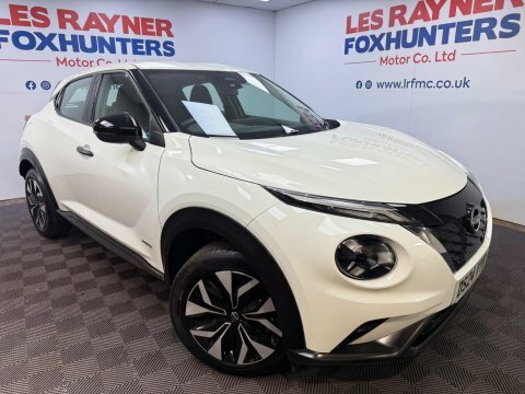 Nissan Juke 1.6 Acenta Premium DS24VYR White
