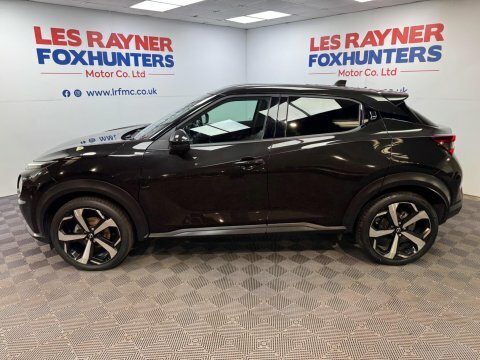 Nissan Juke 1.0 Dig-t Tekna PN73XLS Black #2