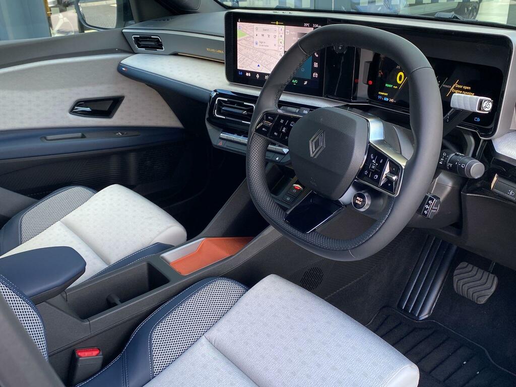 Renault 5 E-Tech Comfort Range 52Kwh Roland Garros Black #6