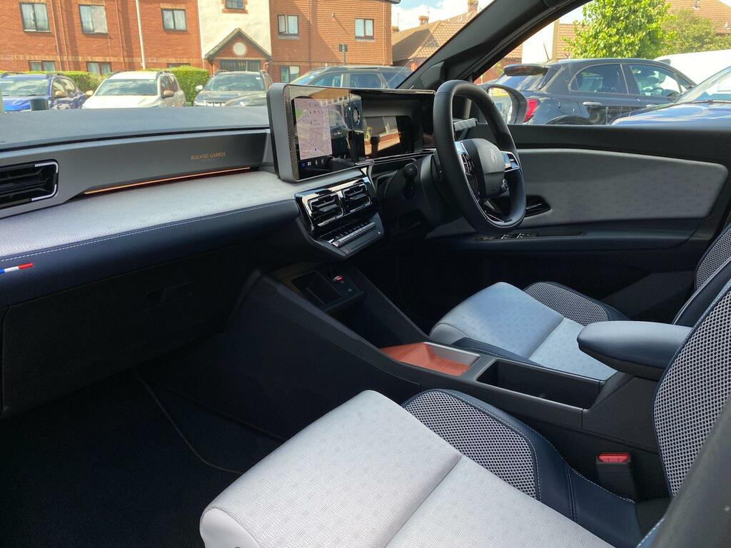 Renault 5 E-Tech Comfort Range 52Kwh Roland Garros Black #2