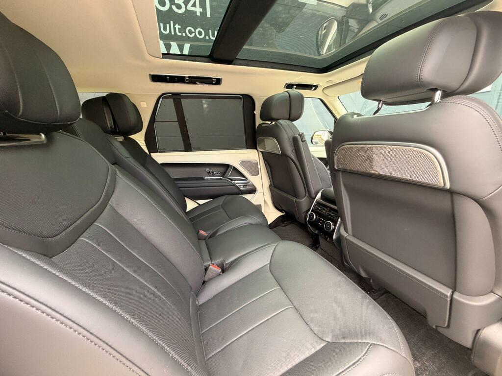 Land Rover Range Rover 2.0 D200 Mhev Dynamic Se 2024 Grey #13