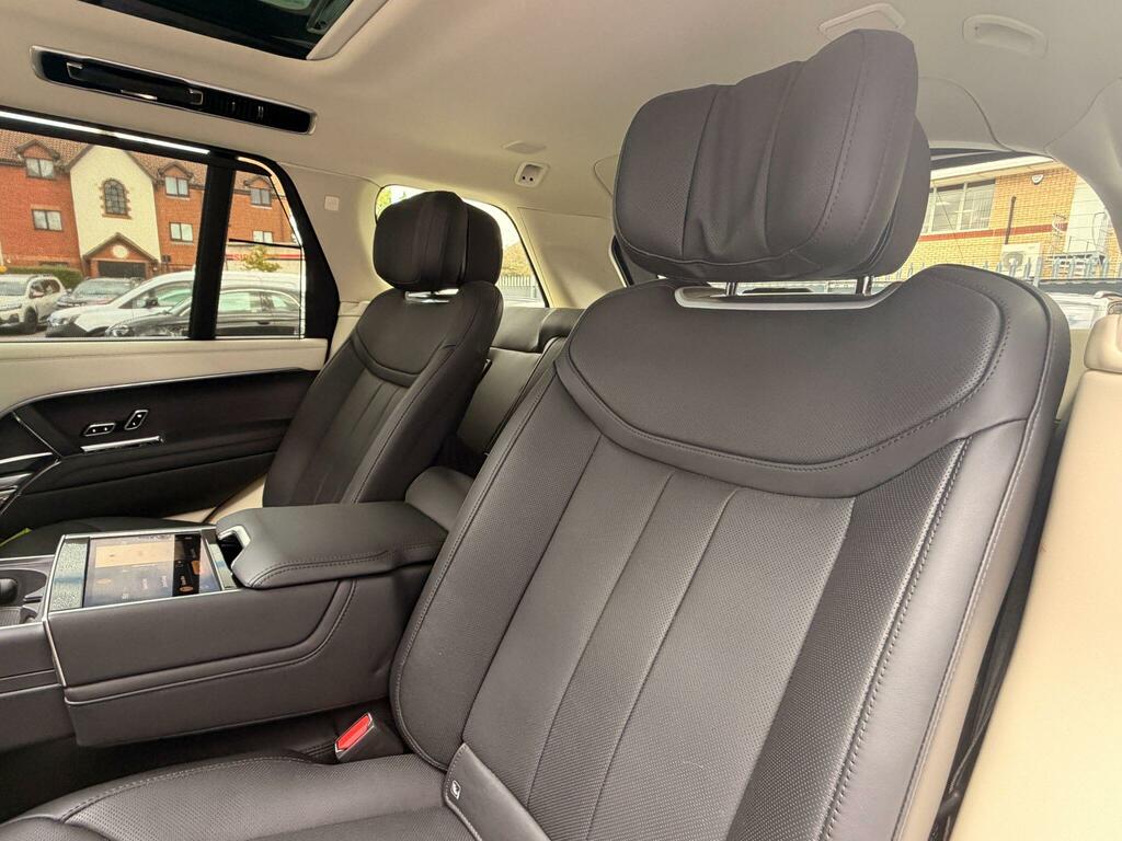Land Rover Range Rover 2.0 D200 Mhev Dynamic Se 2024 Grey #45