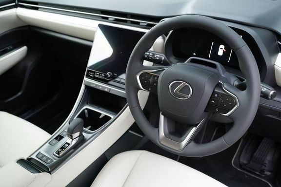 Lexus LBX Premium Plus Design Black #27