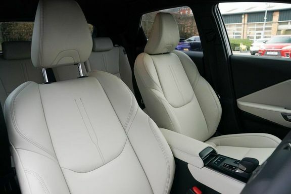 Lexus LBX Premium Plus Design Black #29