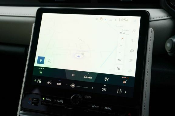 Lexus LBX Premium Plus Design Black #19