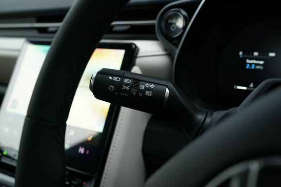 Lexus LBX Premium Plus Design Black #35