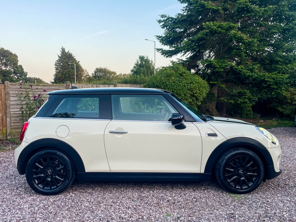 Mini Hatch 1.5 Cooper Classic ME19EHV Brown #3