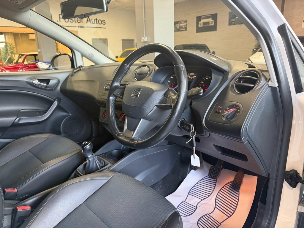 Seat Ibiza Hatchback White #9