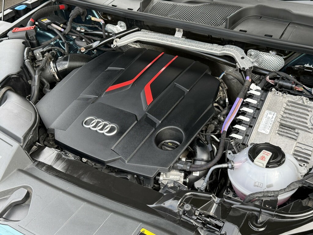 Audi SQ5 3L Null Blue #18