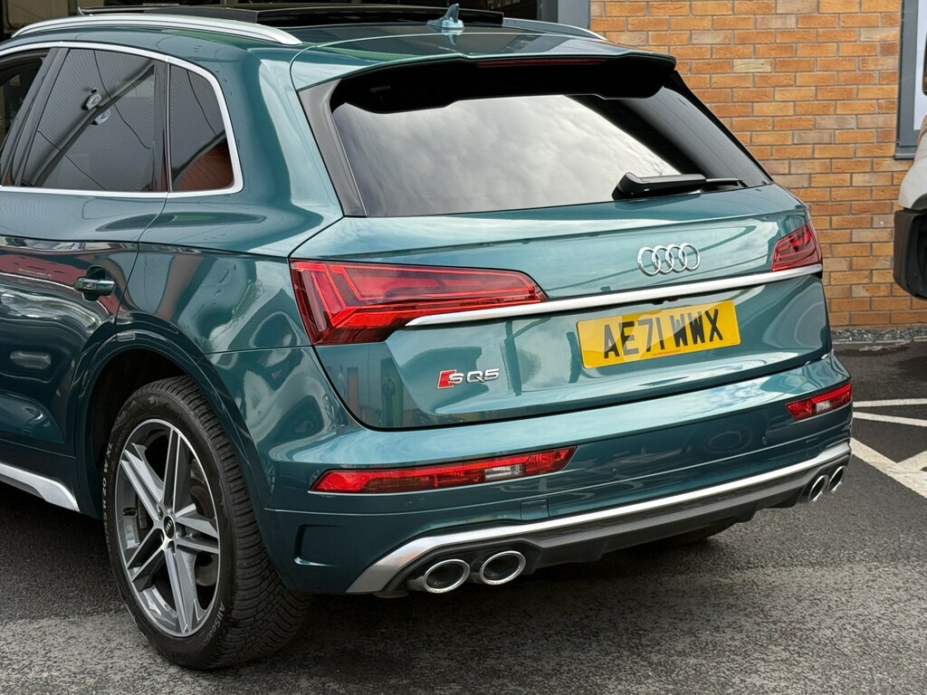 Audi SQ5 3L Null Blue #15