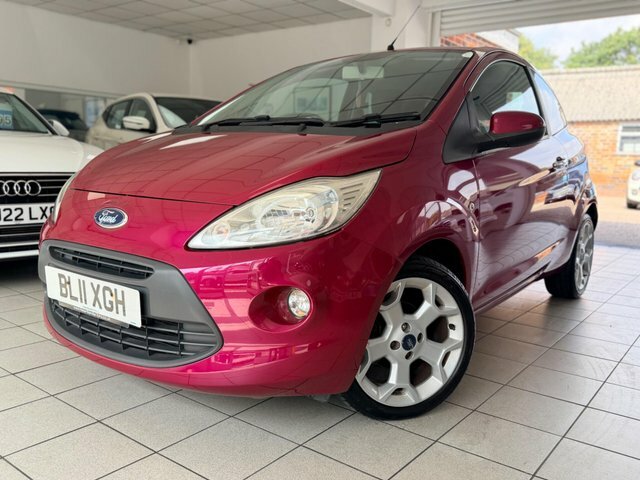 Ford KA Titanium Euro 5 Red
