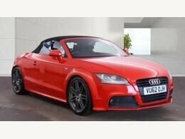 Audi TT Tfsi Black Edition Roadster Red