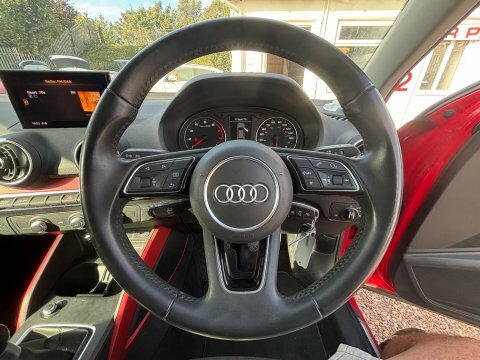 Audi Q2 Tfsi Sport..1 Previous   #4