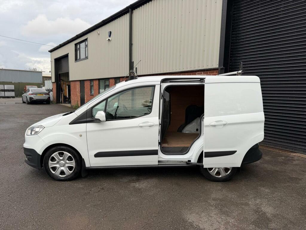 Ford Transit Courier 1.5 Tdci Trend L1 Euro 6 White #4