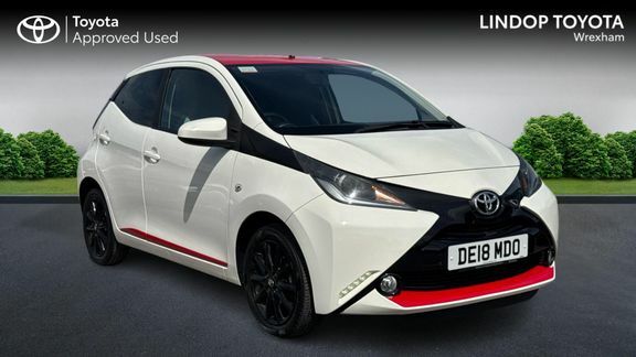 Toyota Aygo X X-press Man White