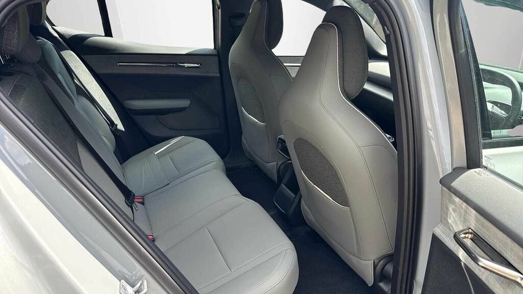 Volvo EX30 Plus, Single Motor Extended Range Park Assist-woo GM26KCO Grey #6
