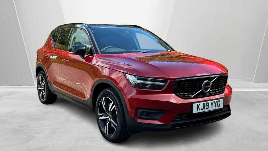 Volvo XC40 D3 Awd R-design Wheel-rear Park As Red
