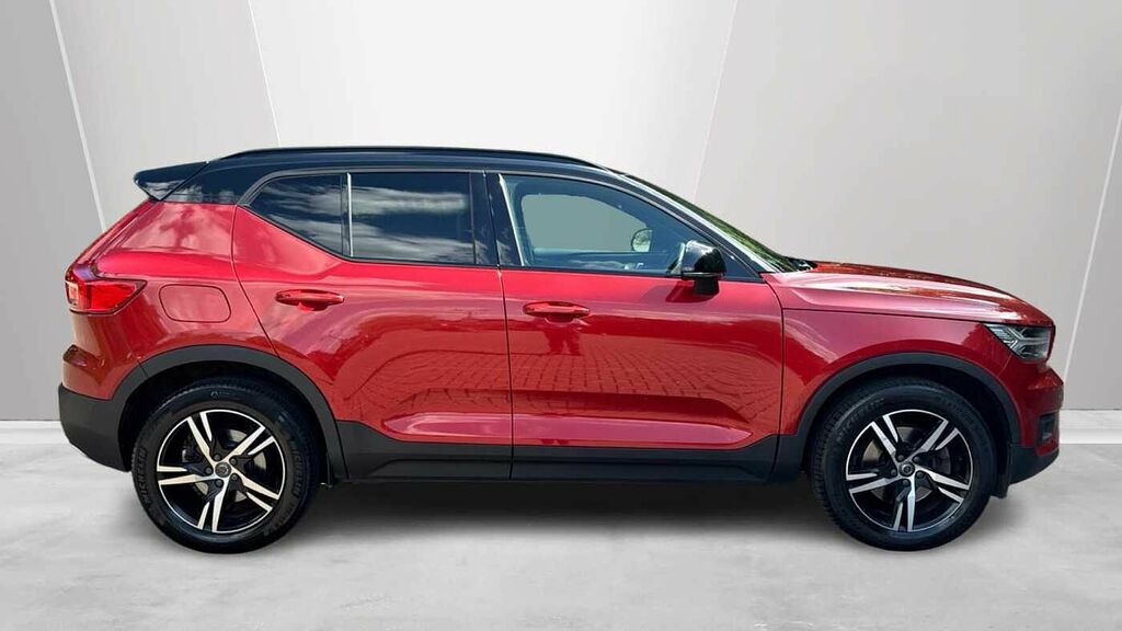 Volvo XC40 D3 Awd R-design Wheel-rear Park As Red #3