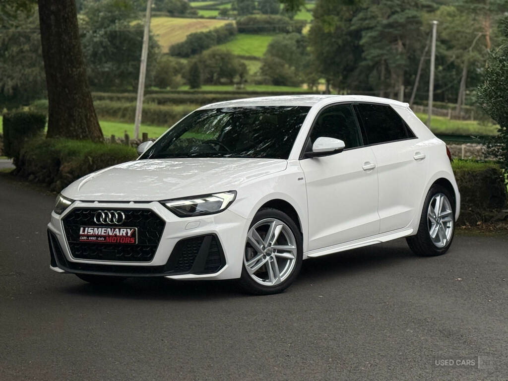Audi A1 35 Tfsi S Line S Tronic White