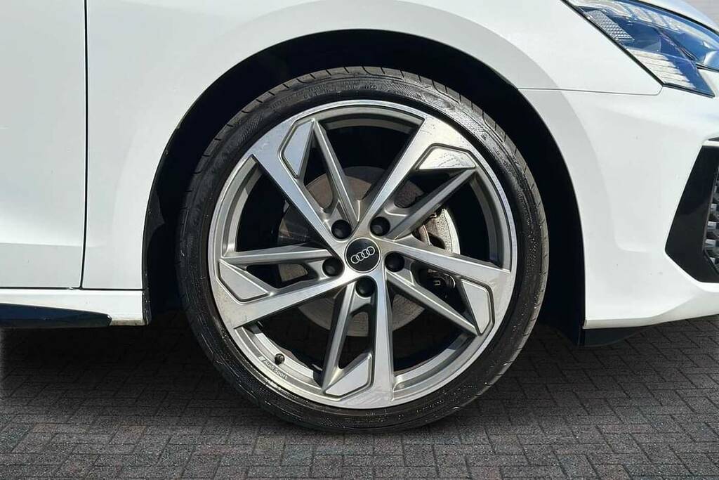 Audi A3 35 Tfsi Edition 1 S Tronic BK23EFH White #5