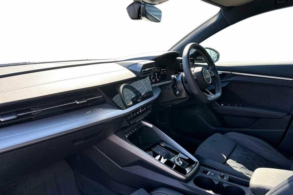 Audi A3 35 Tfsi Edition 1 S Tronic BK23EFH White #2