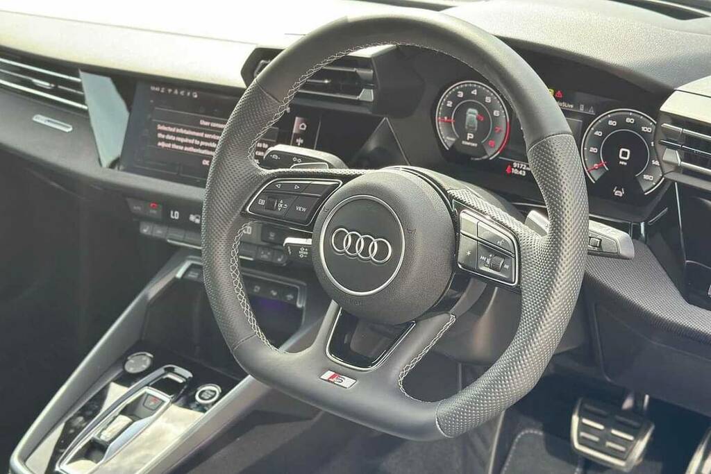Audi A3 1.5 Tfsi 150 Black Edition S Tronic BK75JUE Green #6