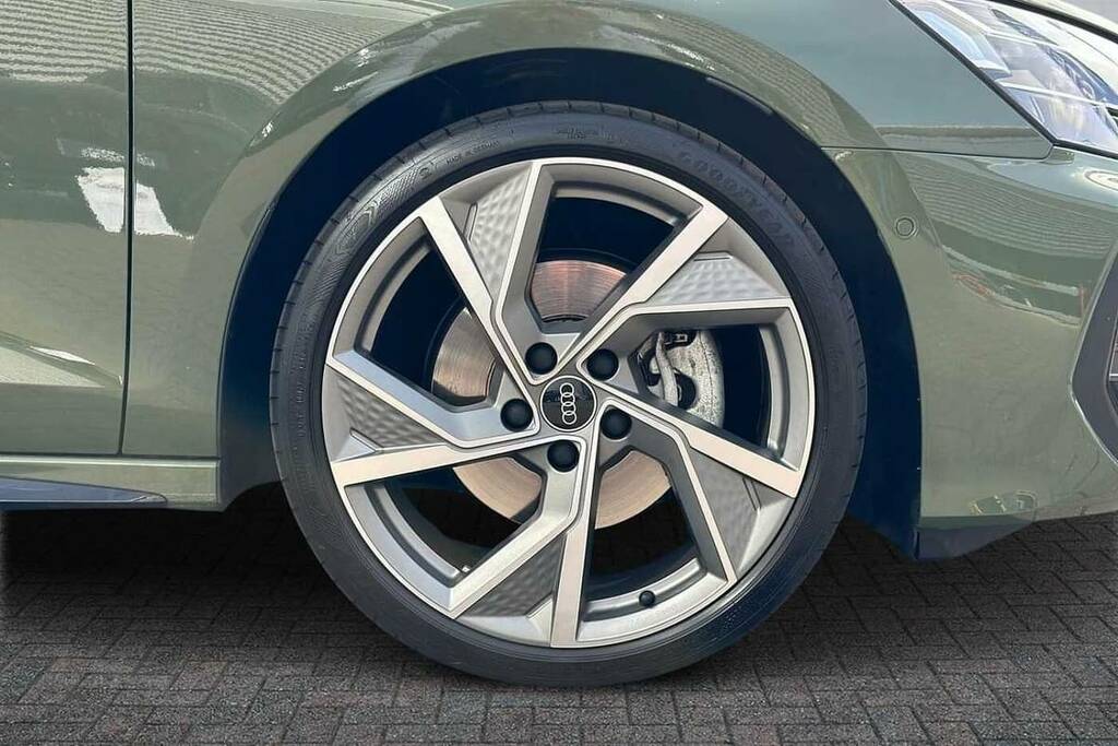 Audi A3 1.5 Tfsi 150 Black Edition S Tronic BK75JUE Green #5