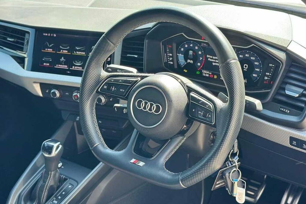 Audi A1 25 Tfsi Black Edition S Tronic BP24OEG Blue #6