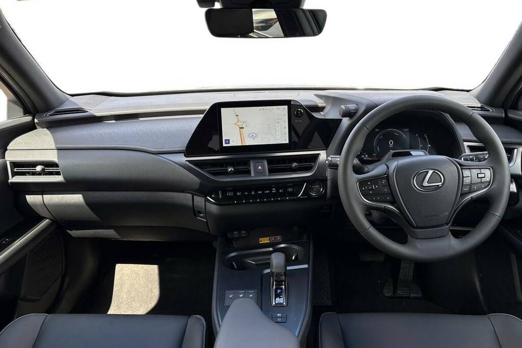 Lexus UX 300H 2.0 F-sport Design Cvt Green #6