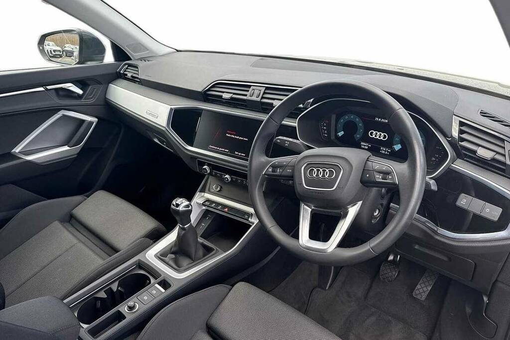 Audi Q3 35 Tfsi Sport KP73DHM Grey #6