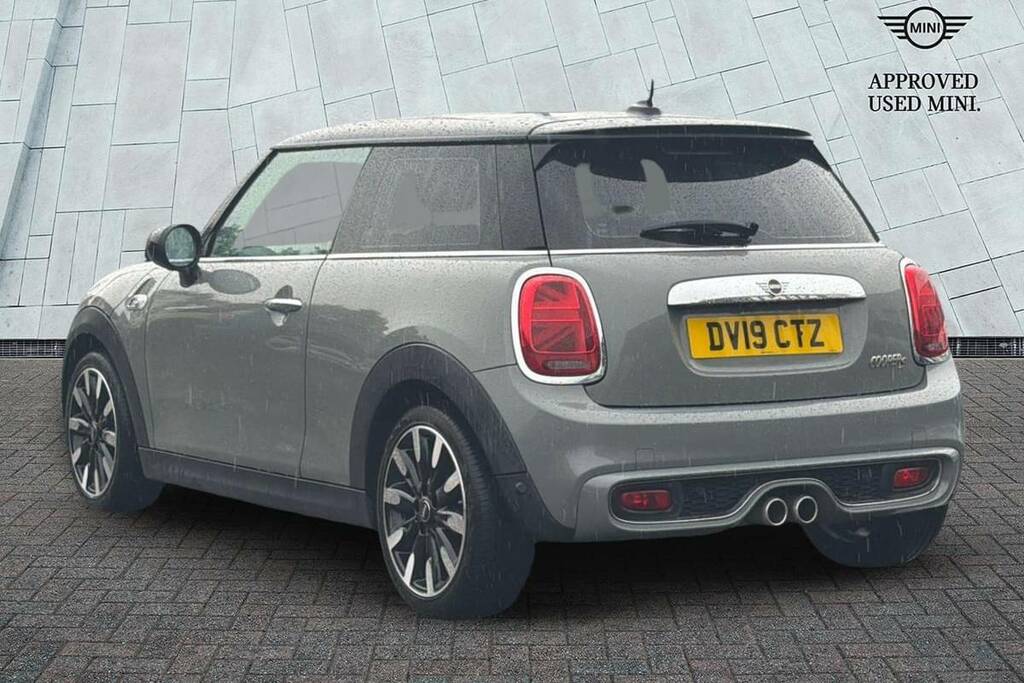 Mini Hatch 2.0 Cooper S Exclusive II DV19CTZ Grey #2