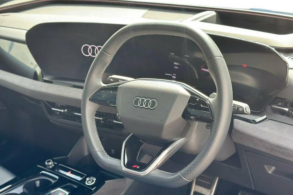Audi Q6 E-Tron 285Kw Quattro 100Kwh Launch Edition Blue #4