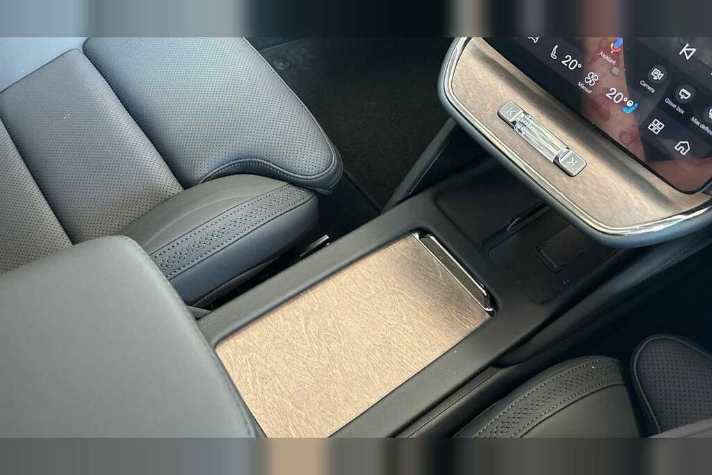 Volvo ES90 Plus, Single Motor Extended Range, Black #19