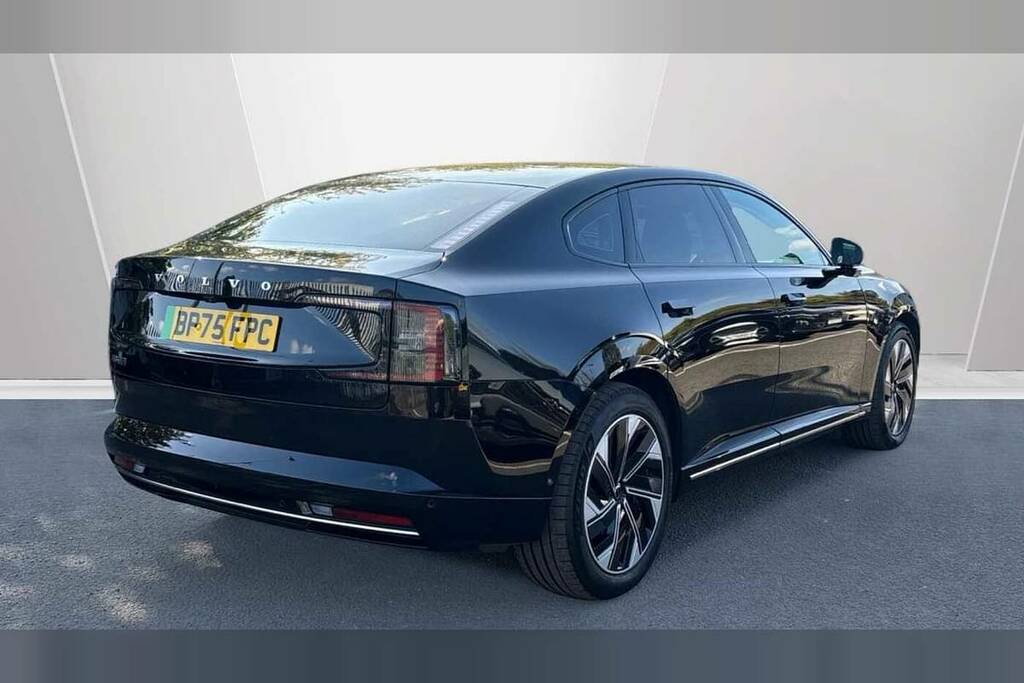 Volvo ES90 Plus, Single Motor Extended Range, Black #2