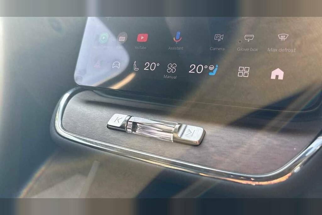 Volvo ES90 Plus, Single Motor Extended Range, Black #17