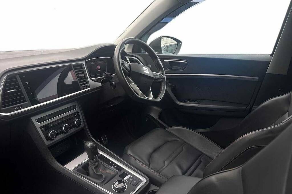 Seat Ateca 1.5 Tsi Evo Fr Black Edition Dsg BM23OKF White #2