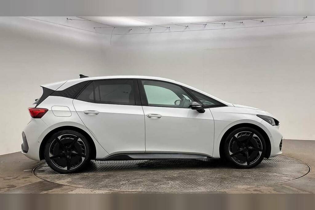 Cupra Born 169Kw E-boost V3 77Kwh OY22OOH White #4