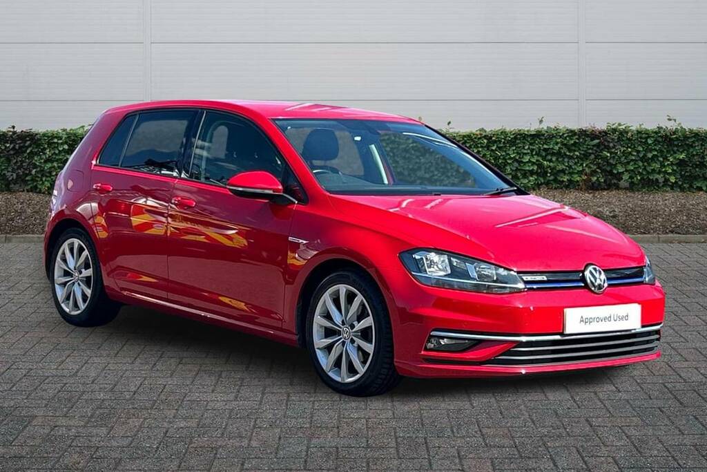 Volkswagen Golf 1.5 Tsi Evo Gt BD68PNZ Red