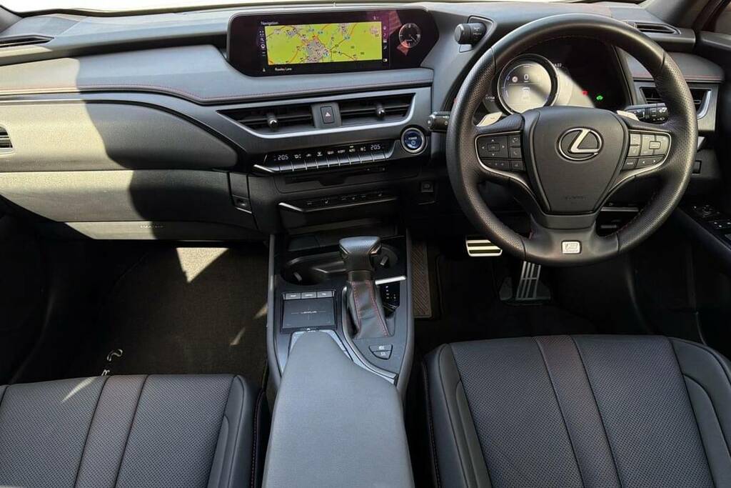 Lexus UX 250H 2.0 F-sport Cvt Premium Plus White #6