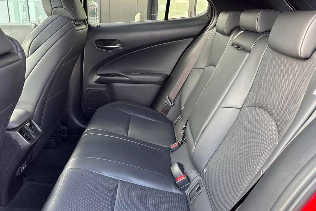 Lexus UX 250H Grey #15