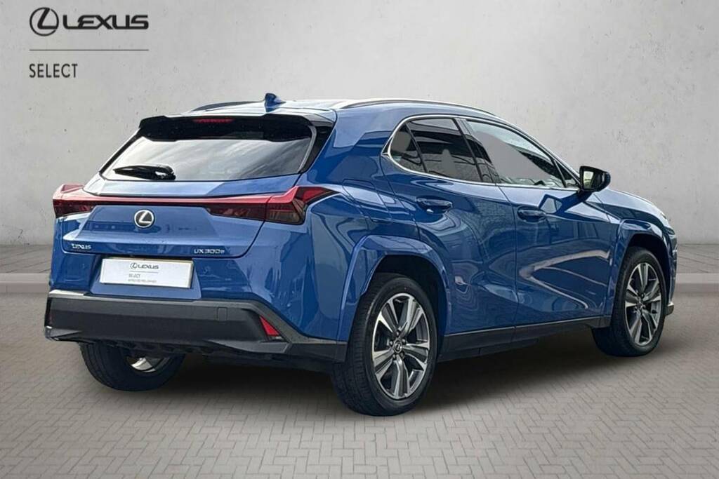 Lexus UX Hatchback Black #2