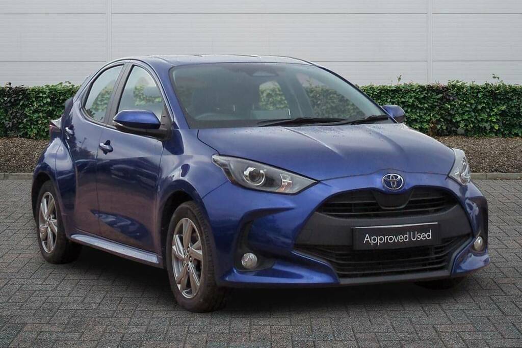 Toyota Yaris 1.5 Hybrid Icon Cvt Blue