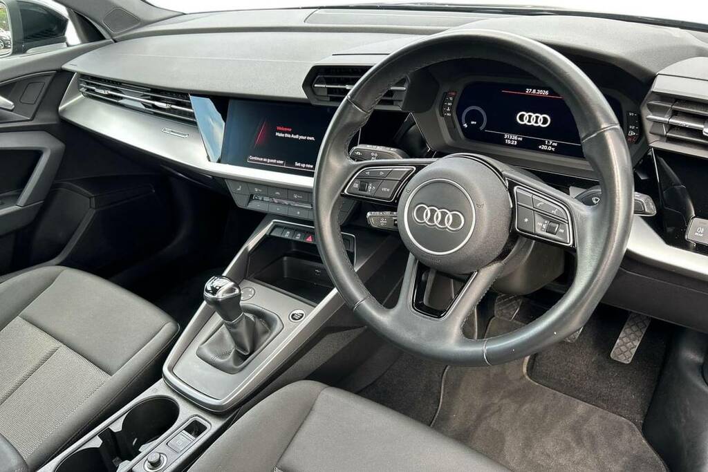 Audi A3 30 Tfsi Technik Black #4