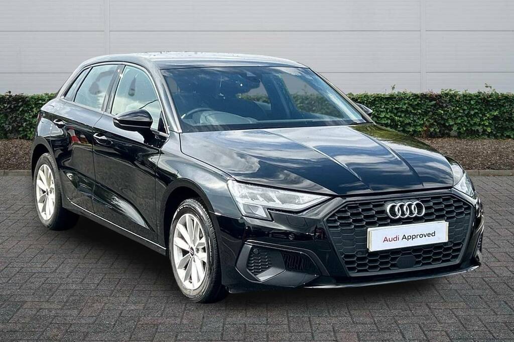 Audi A3 30 Tfsi Technik Black