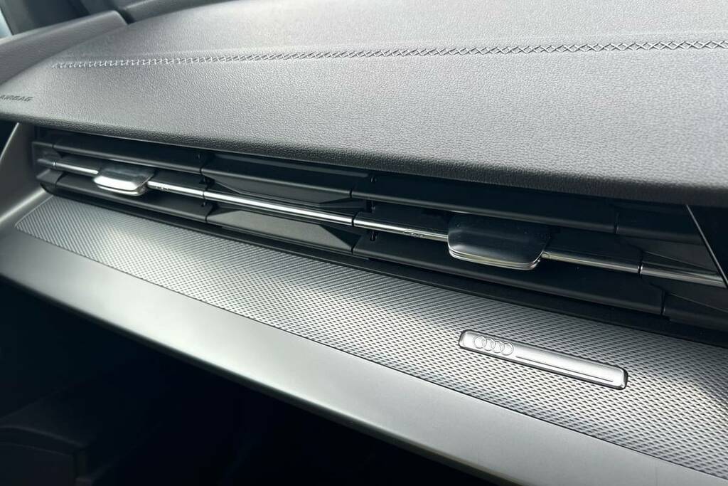 Audi A3 30 Tfsi S Line White #5