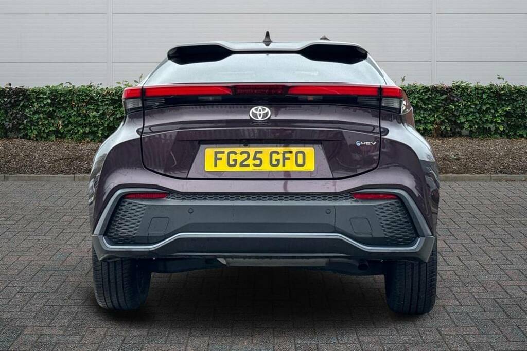 Toyota C-Hr 1.8 Hybrid Design Cvt Purple #4