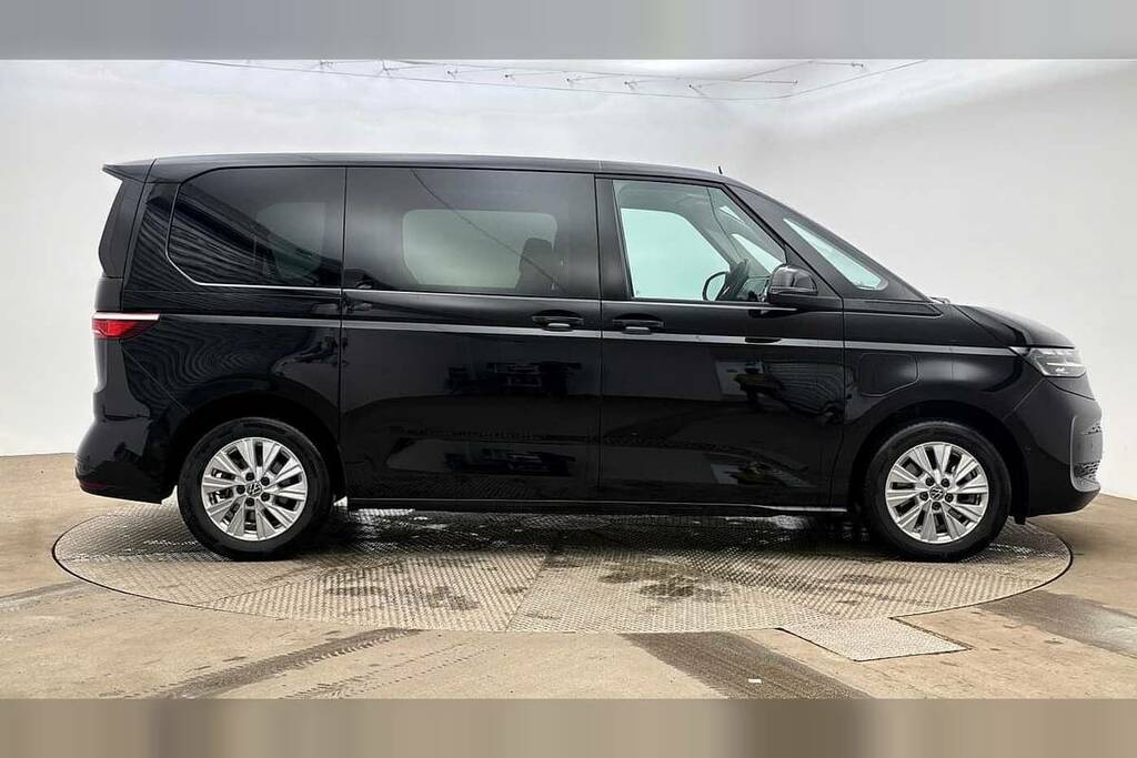 Volkswagen Multivan 1.5 Tsi Ehybrid Life 4Motion Dsg Black #4