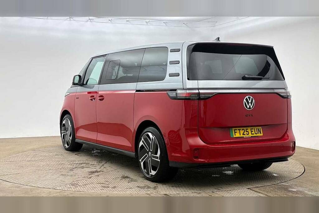Volkswagen ID.Buzz 250Kw Gtx Pro 86Kwh 4Motion Lwb 7 Seat Red #3